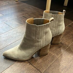 Marc Fisher tan bootie